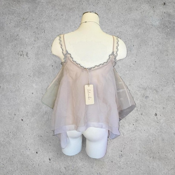 Anthropologie ‘Let Me Be Embellished’ Hanky Hem Floral Lace Sequins Blouse- S/M - Picture 3 of 8